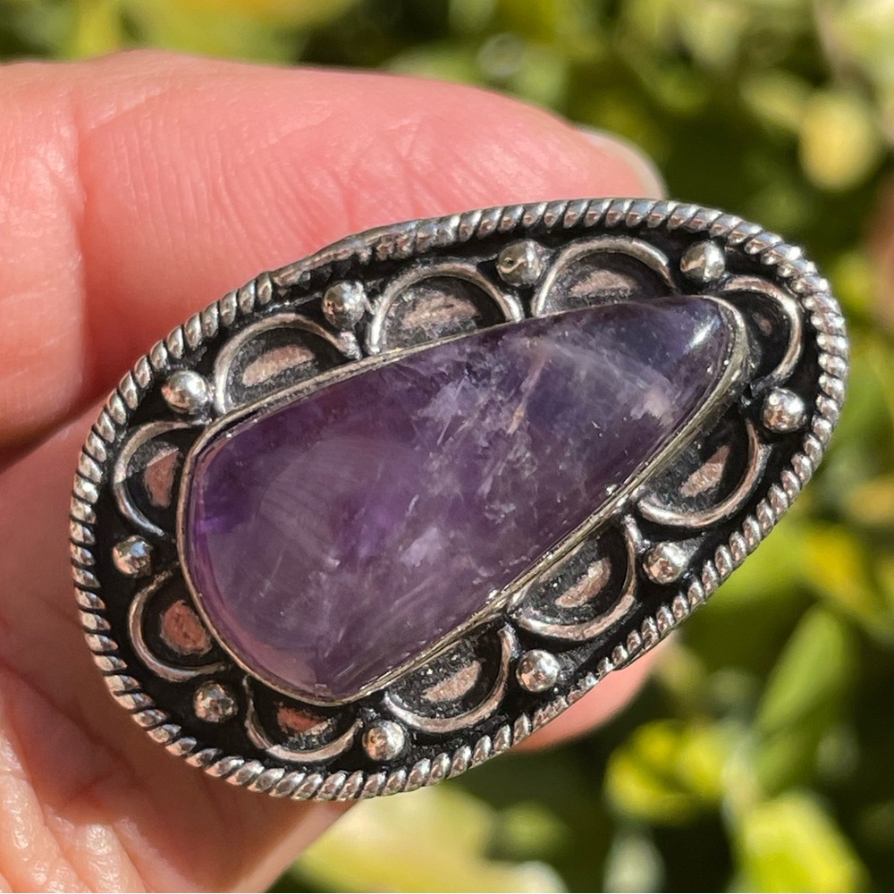 Amethyst Ring - Picture 2 of 7